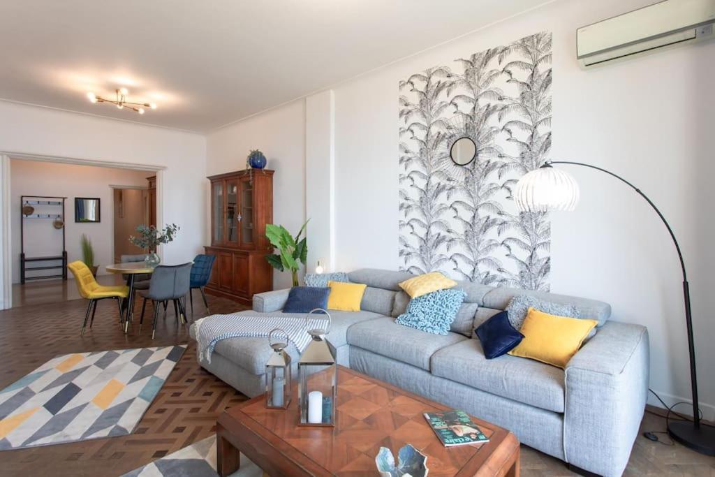 L14 2p Promenade Vue Climatise, Spacieux/ Balcon Apartment *